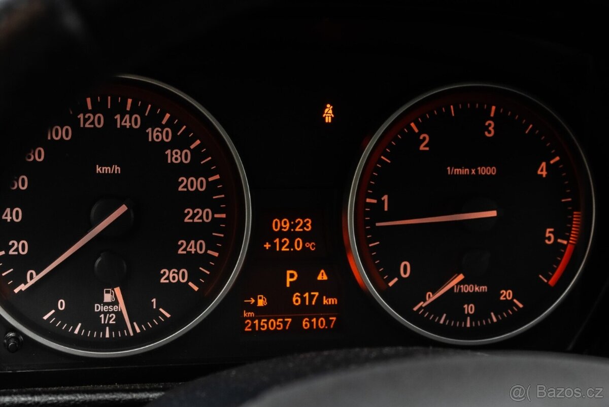 BMW X1 Xdrive 18d, A/T 105kW - 7