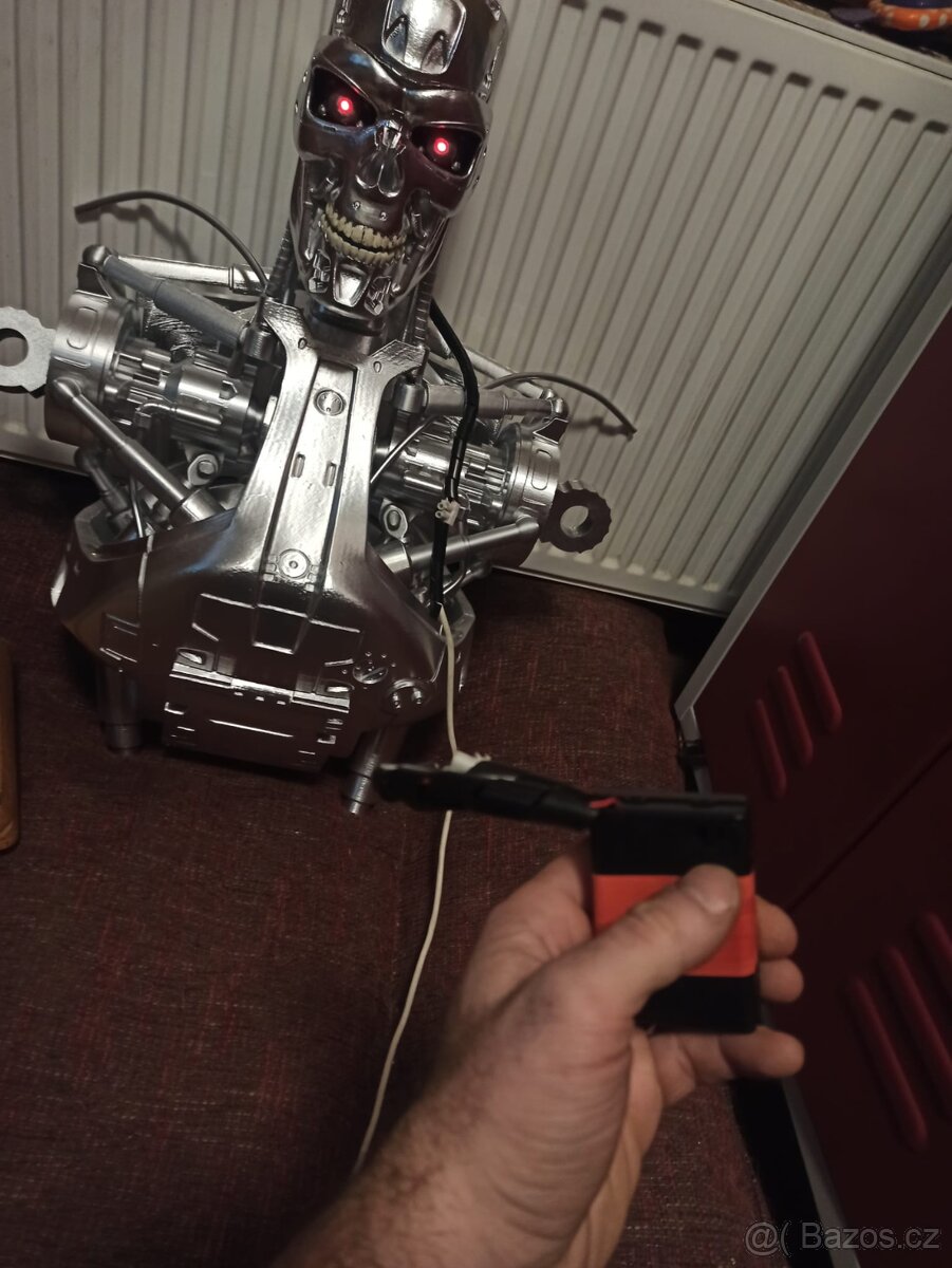 TERMINÁTOR T-800 vel. 1:1 - 7