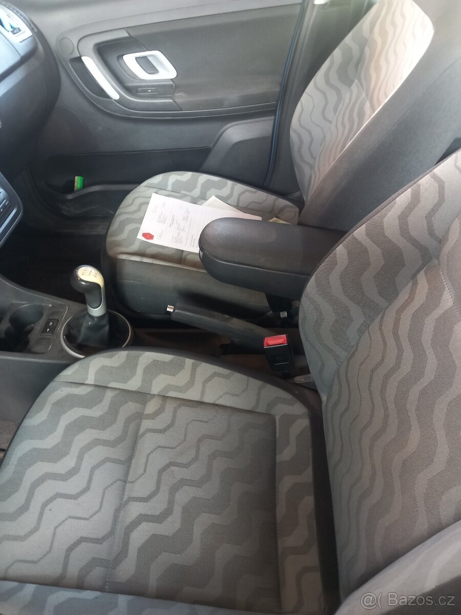 Škoda Roomster 1,4 - 7