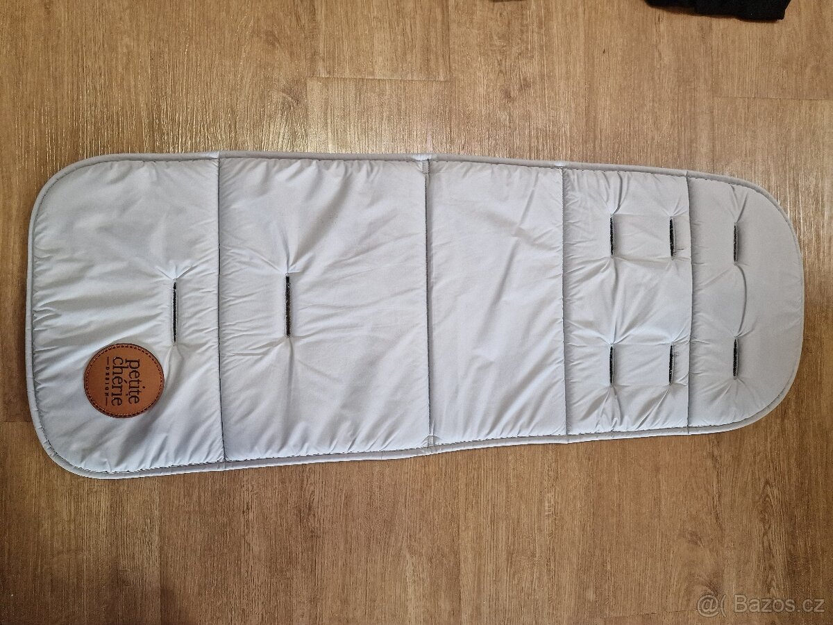 Bugaboo Fox (potah) Stellar + příslušenství - 7