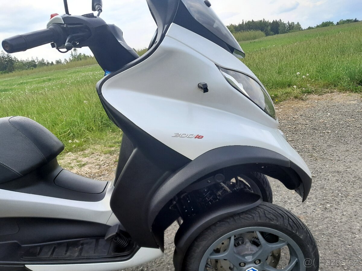 Piaggio MP3 300i ABS,ASR - 7