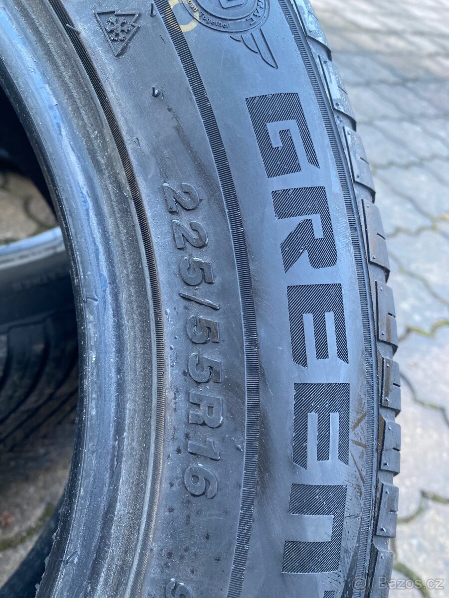 225/55/16 celoroční - 7