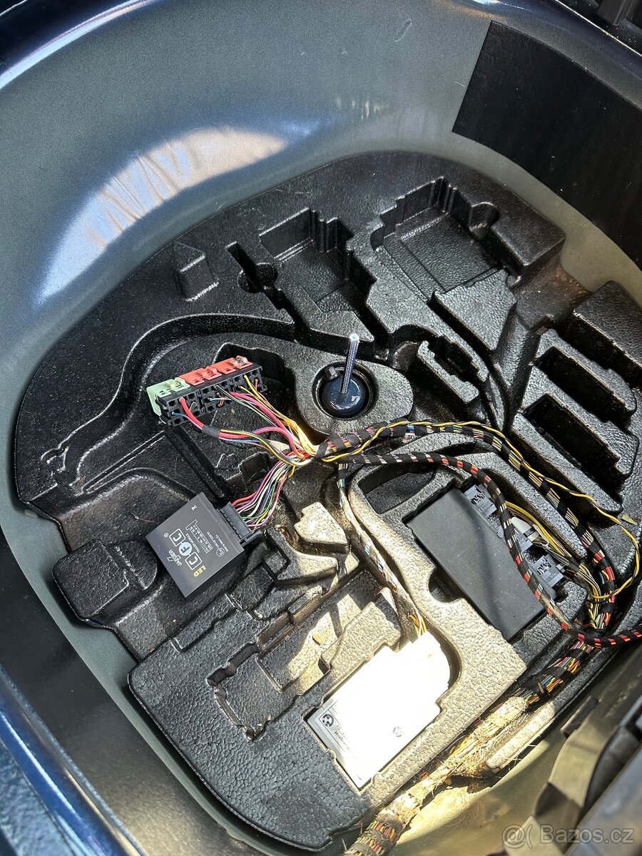 Bmw e60 e61 525d nahradni dily - 7