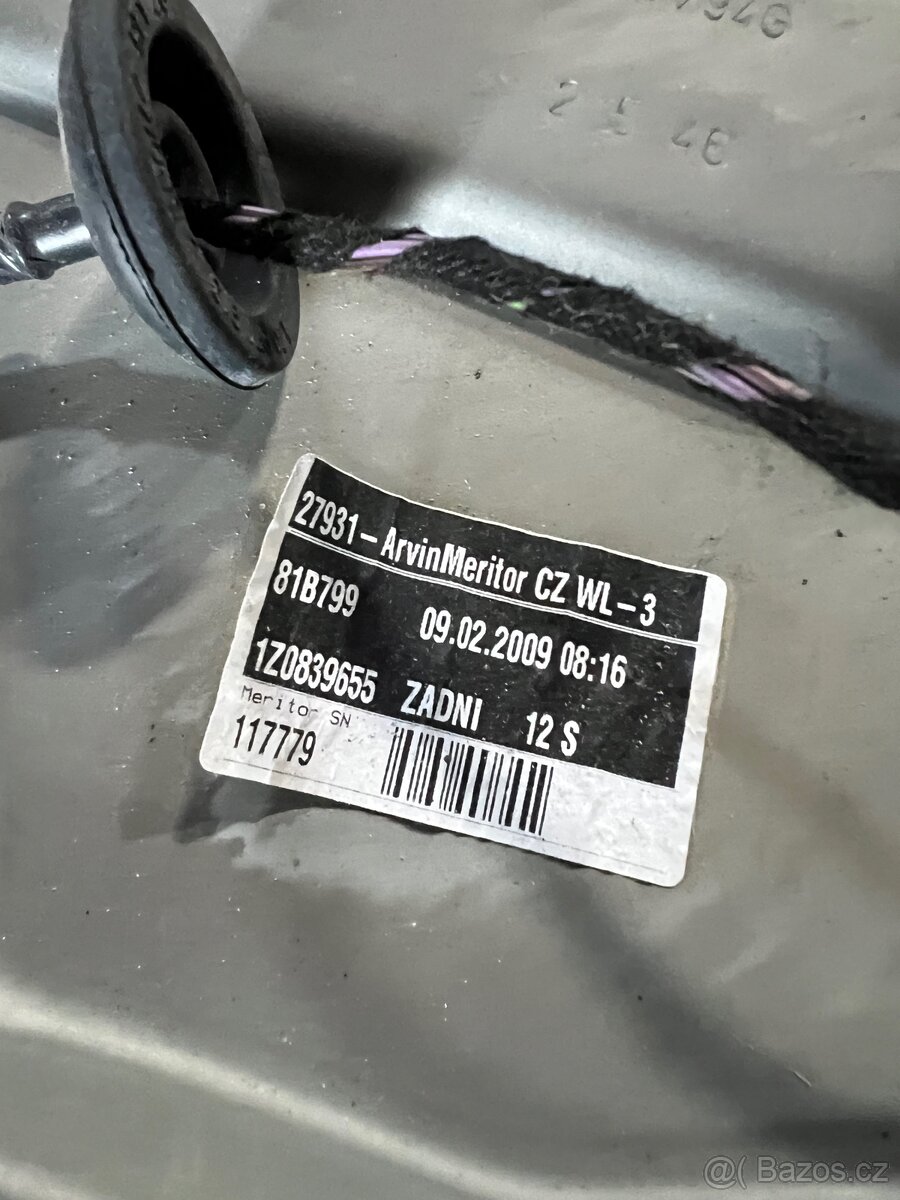 Škoda Octavia 2 díly - 7