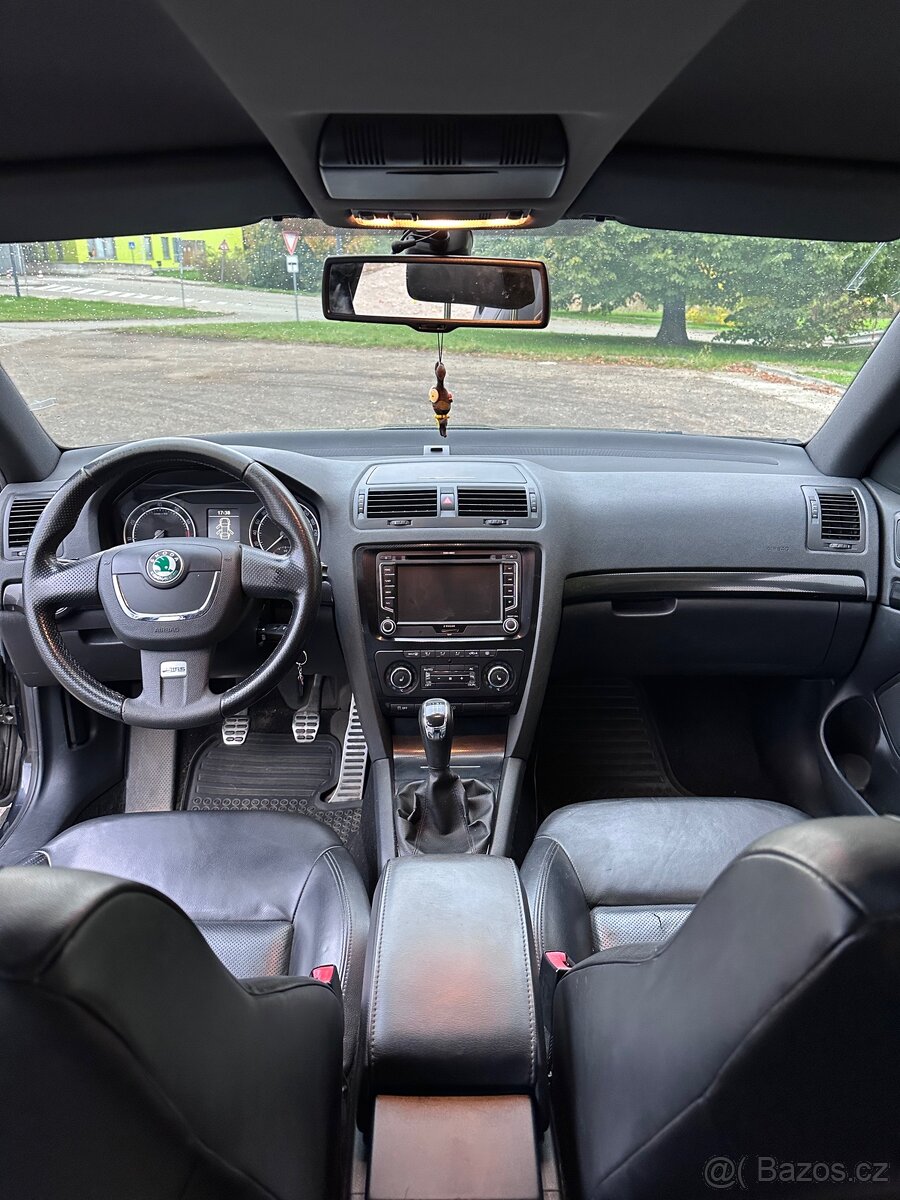 Škoda Octavia 2 RS FL Combi - 7