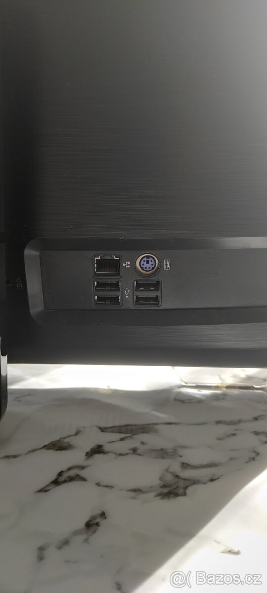 Prodám počítač Oll In One Lenovo - 7