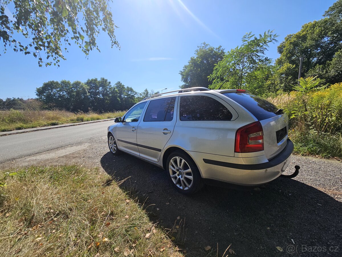 Škoda octavia 2 combi 2.0 tdi 103kw elegance - 7