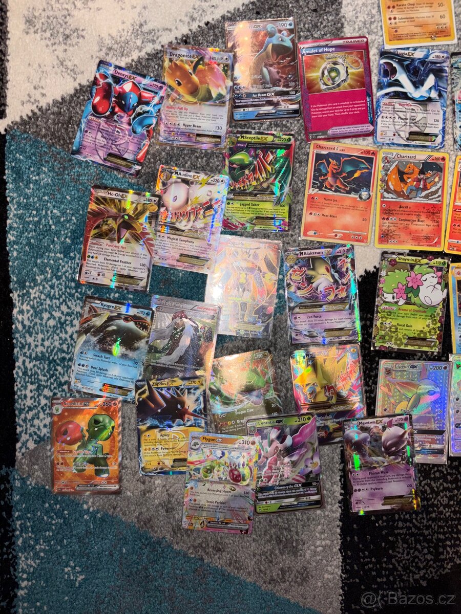 Sbírka pokemon karet - 7