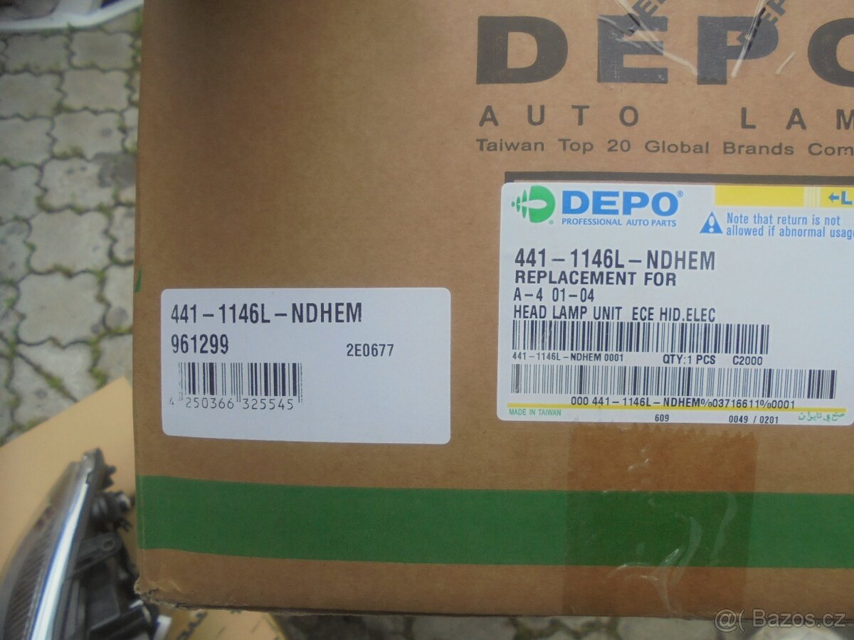 AUDI A4 ,8E - přední čirá optika XENON D1S - 7