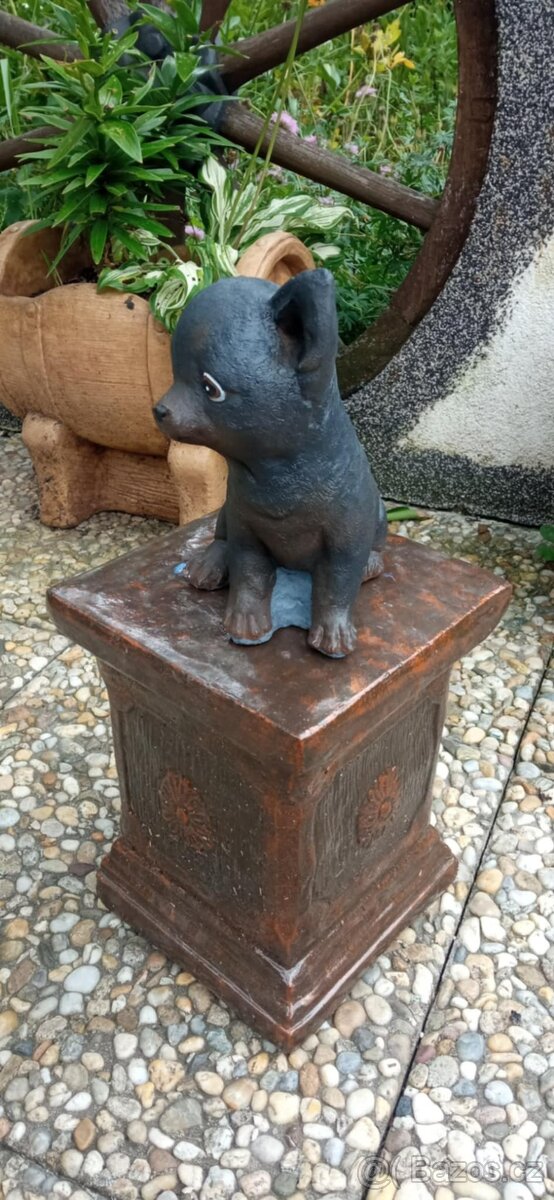 Zahradní dekorace- Soška Čivava 3 - 7