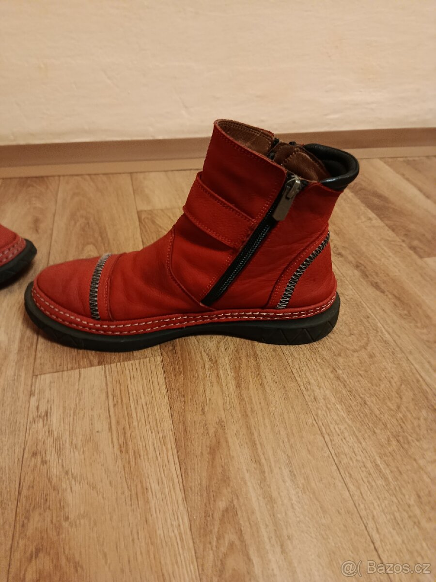 Prodám zimní obuv dámskou ,kvalitní,značkovou. - 7