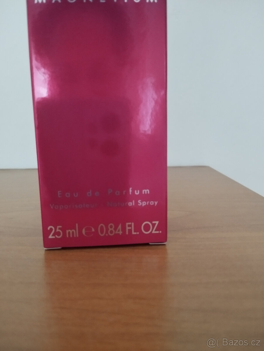 Parfemovaná voda Escada Magnetism EDP - 7