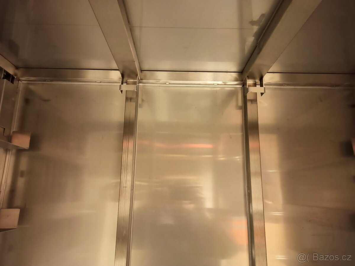 Nerezová skříň - 7