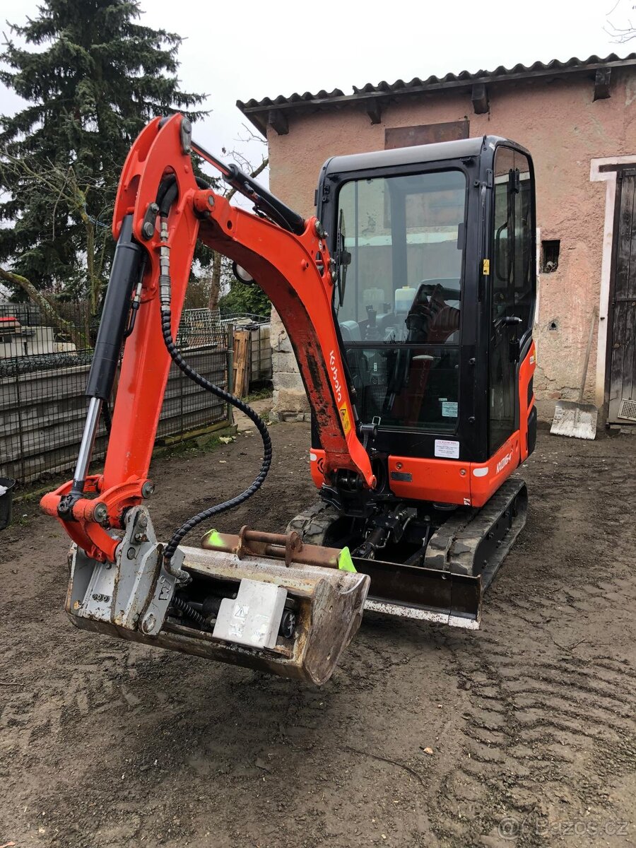 K prodeji mini bagr Kubota KX 016 - 7