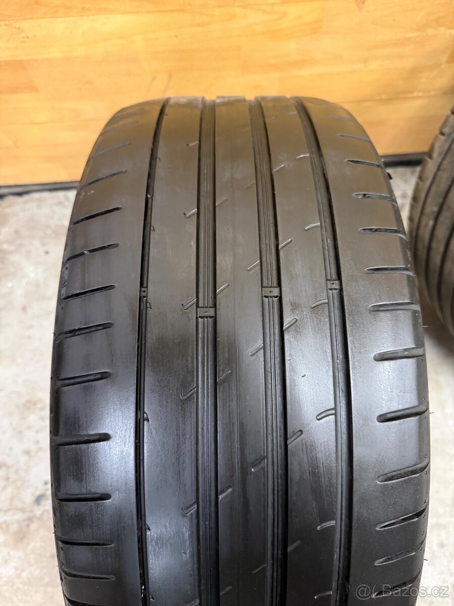 Letní pneu 245/45/18 - 7