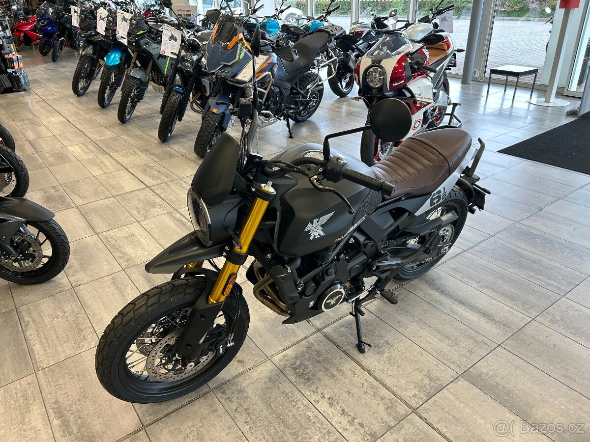 Moto Morini Seiemmezzo SCR 650 2025 - 7