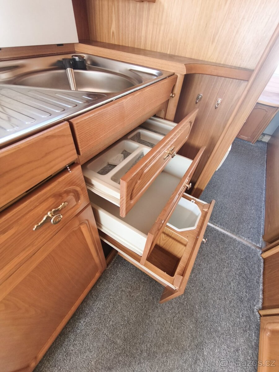 Tabbert 500, SOLÁR, mover, podélné postele - 7