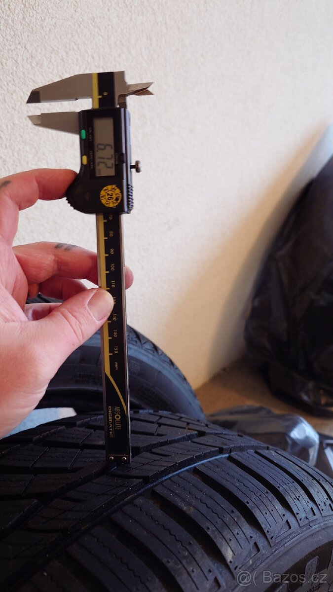 TOMKET ALLYEAR 3 XL 215/50 R17 4ks - 7