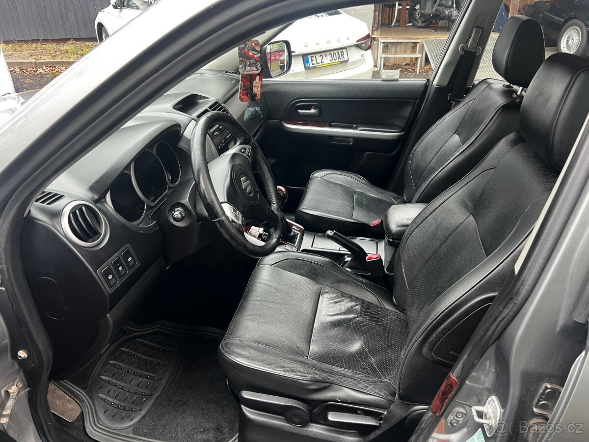 Suzuki Grand Vitara, 4x4 - 7