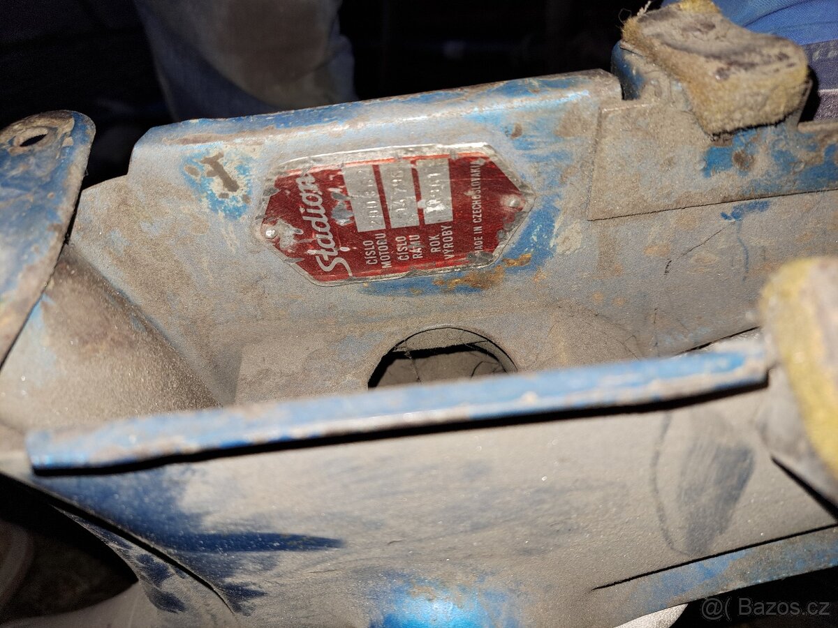 Prodám Stadion S22 2x - 7