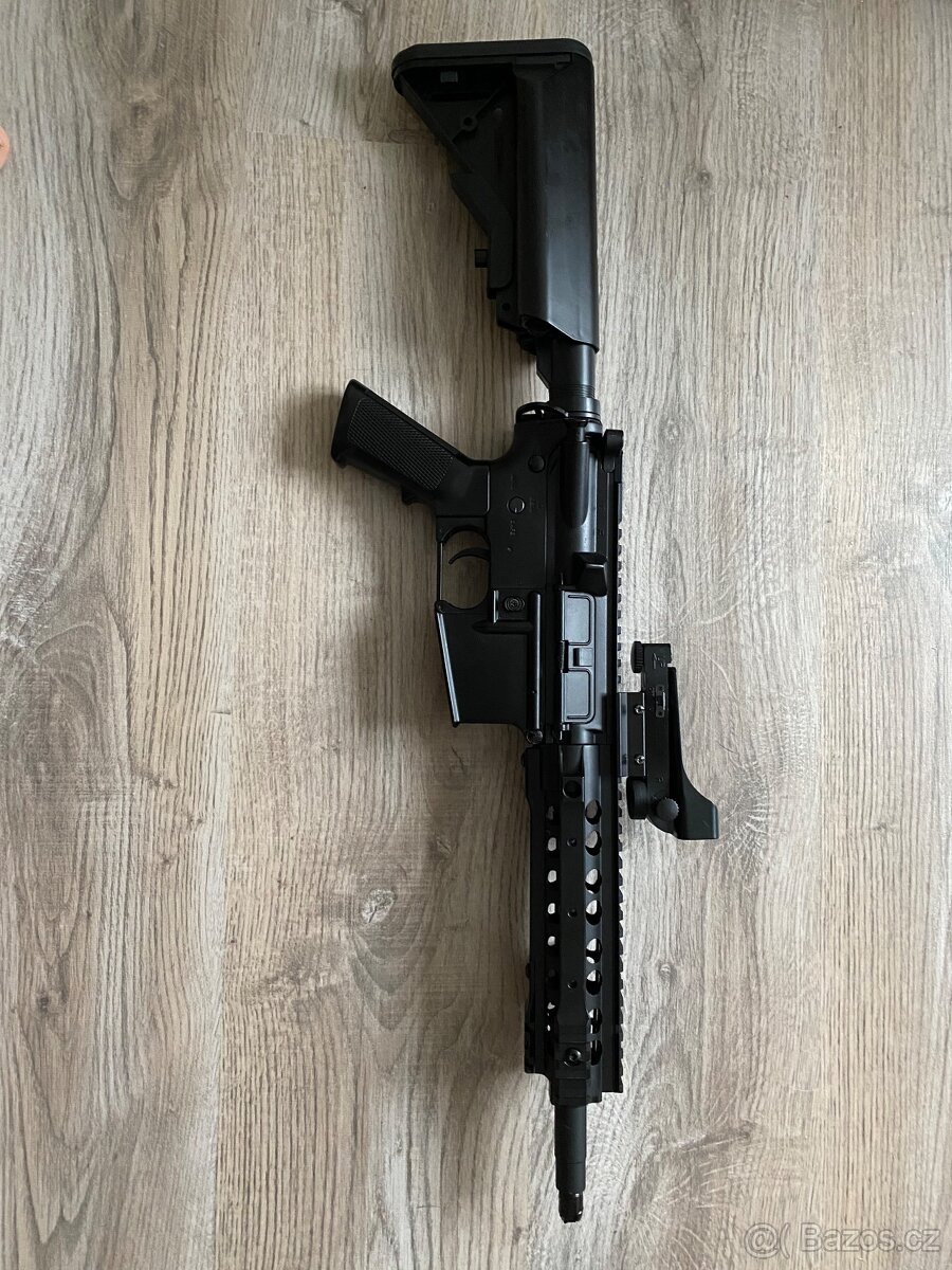 Airsoftová zbraň M4A1 - 7
