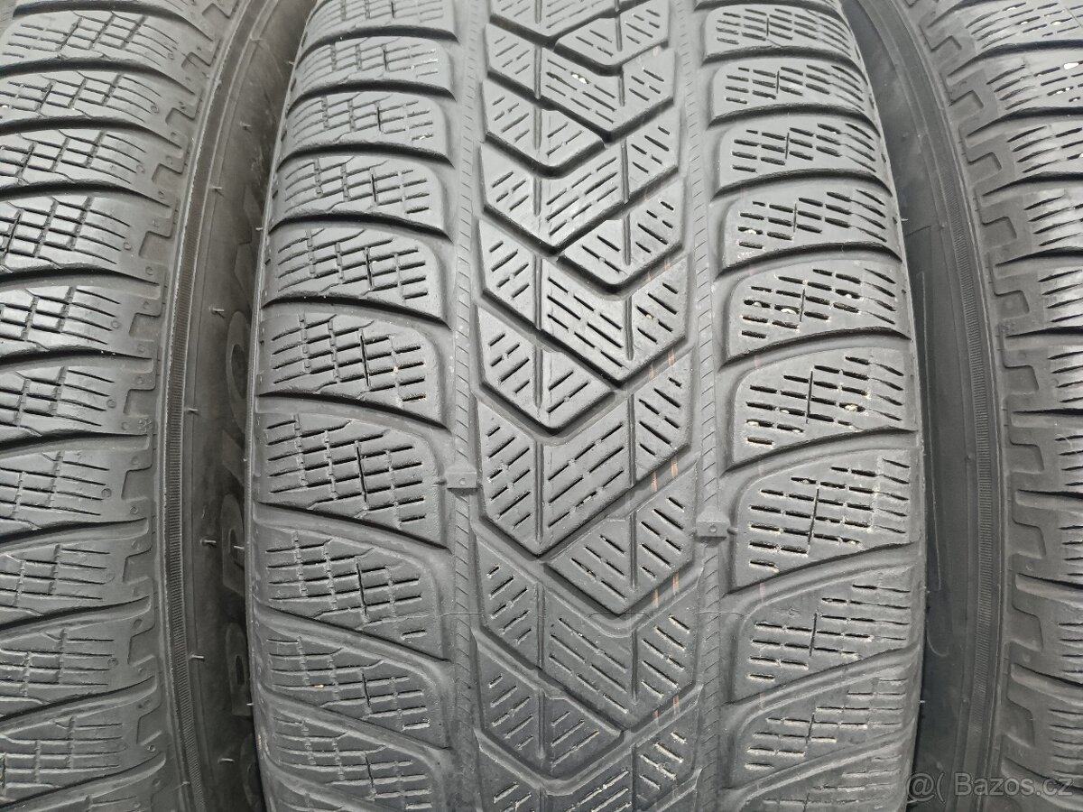 Zimní kola Mercedes 5x112 R18 ET38 pneu 235/60/18 - 7