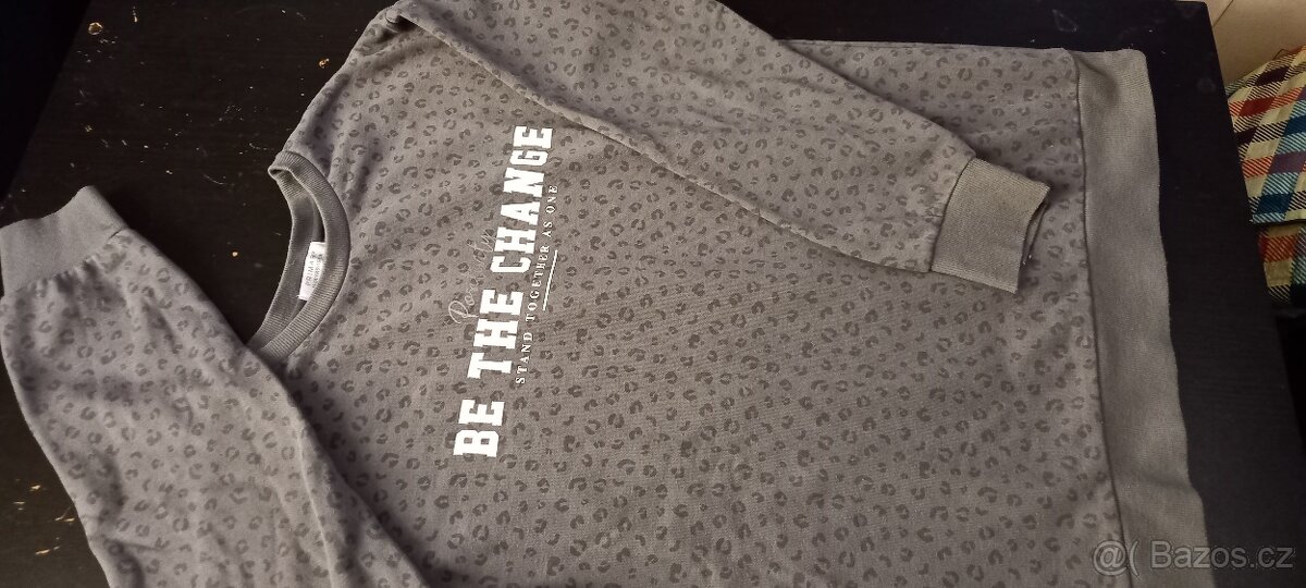 Dívčí oblečení vel. 146-152 - 7