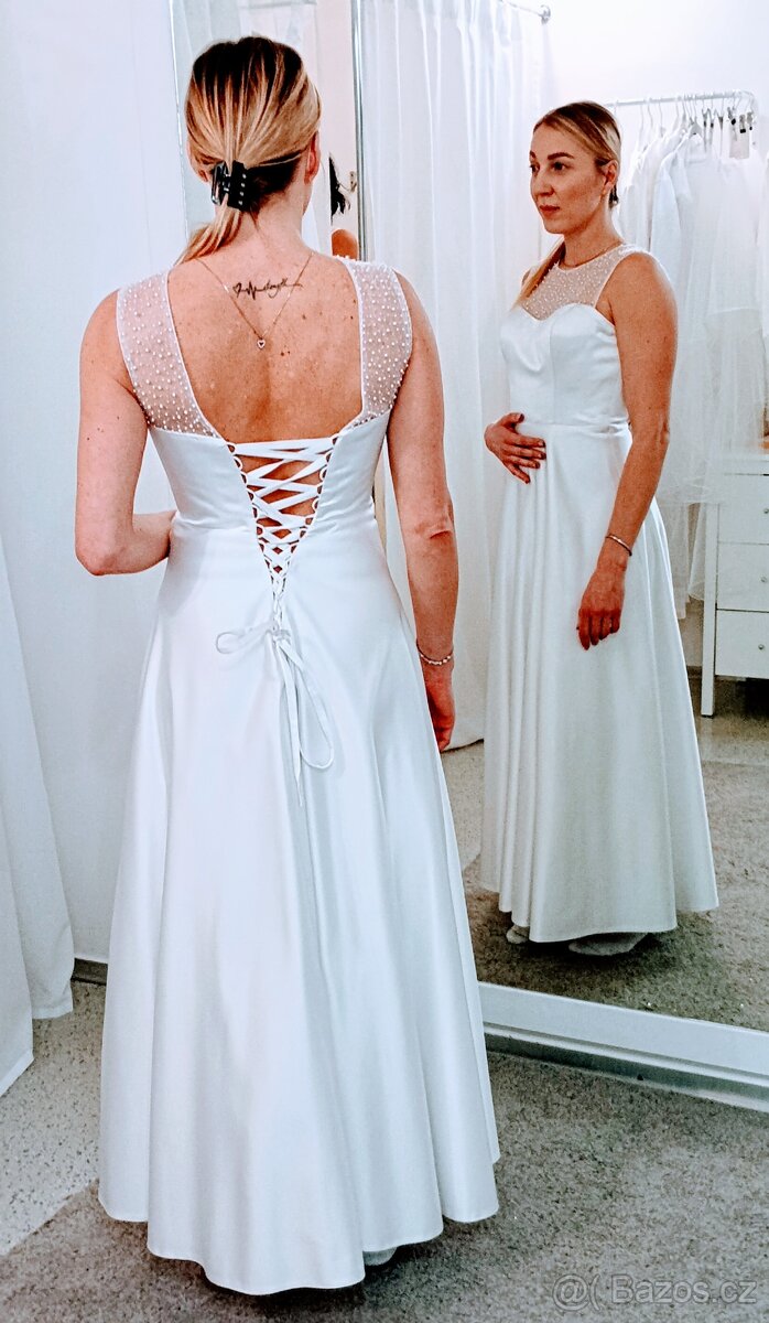 Svatební a plesové šaty Nové - 7