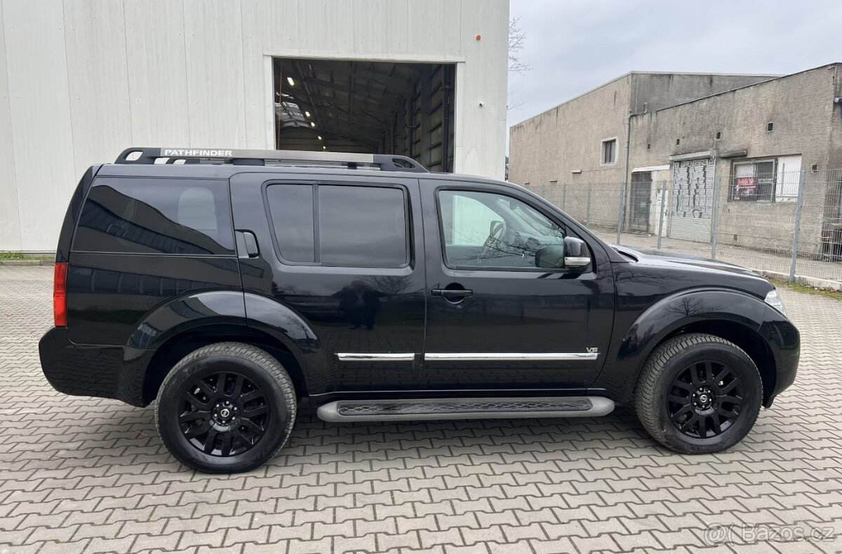 Nissan Pathfinder 3.0 dCi LE 170kw - 7