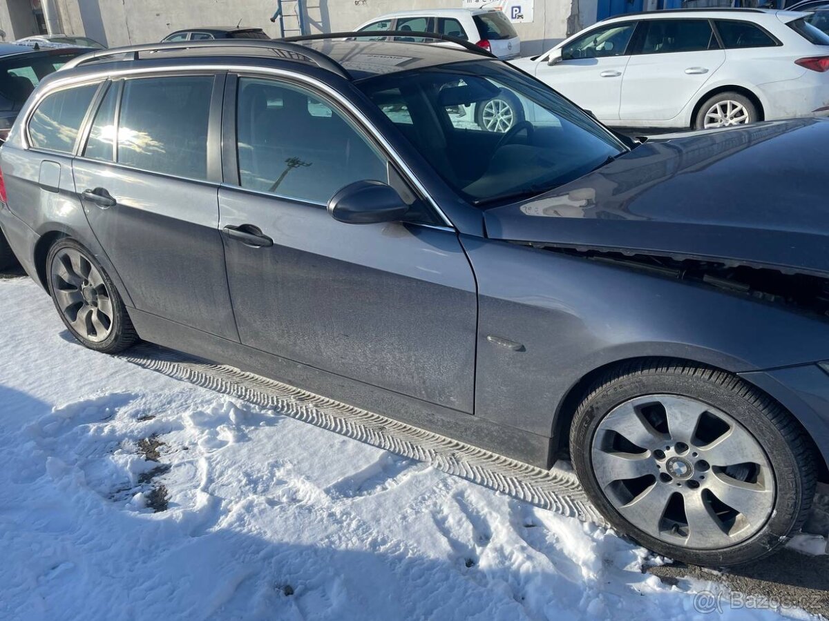 BMW 325d e91 2007 Turing - 7