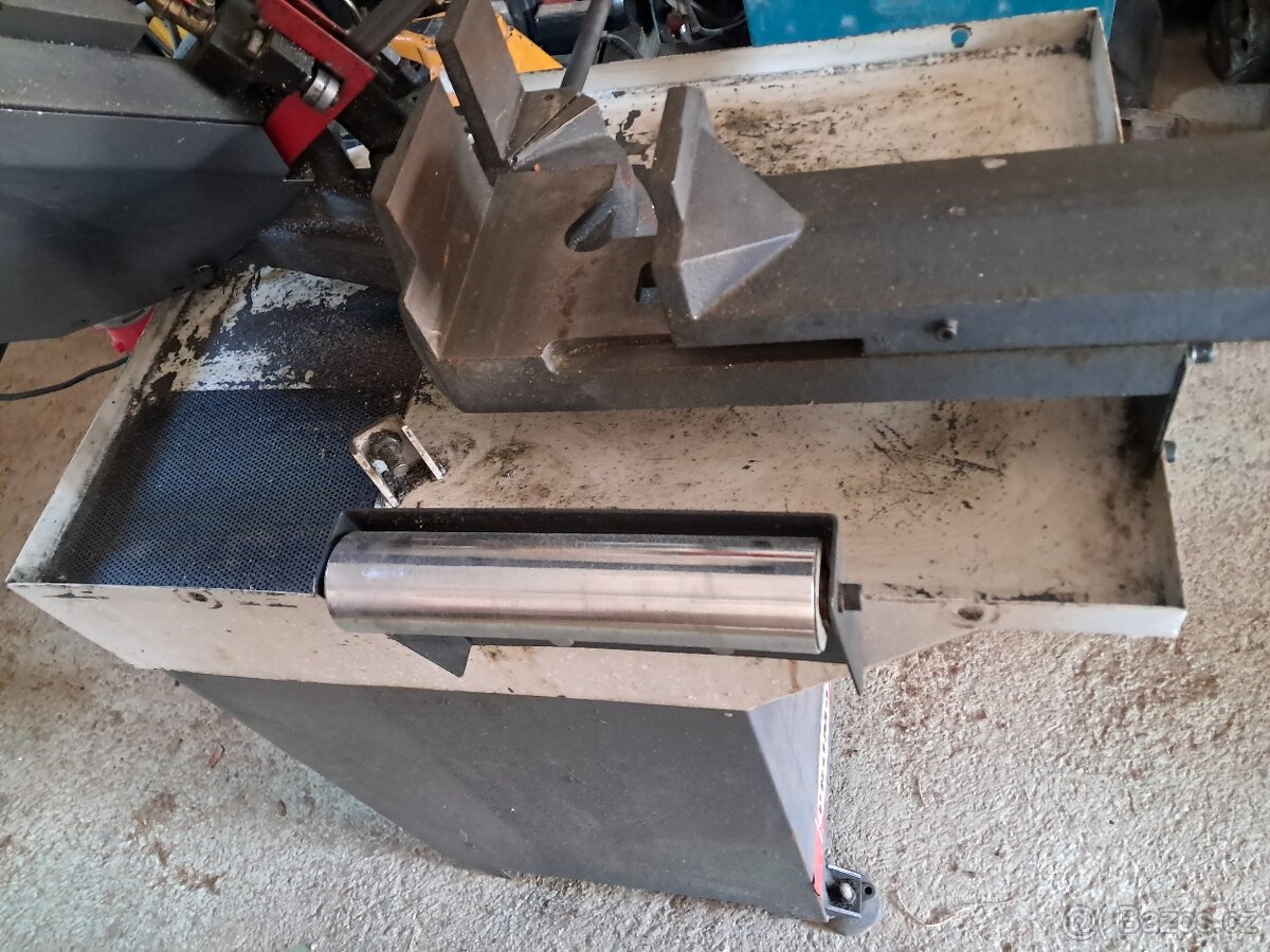 Pásová pila na kov - 7