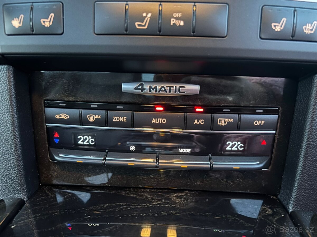 Prodám Mercedes Benz e class 350 4Matic - 7
