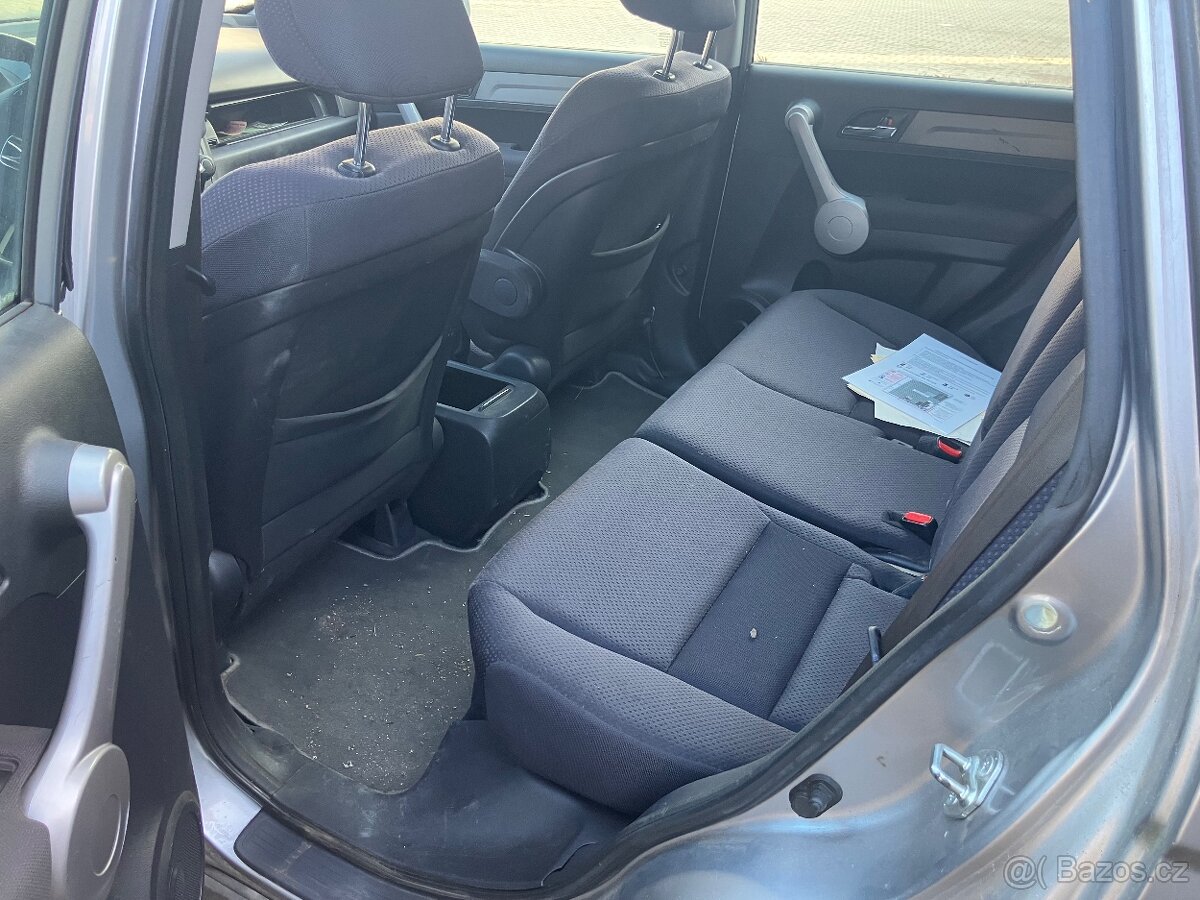 Prodám Honda CR-V - 7