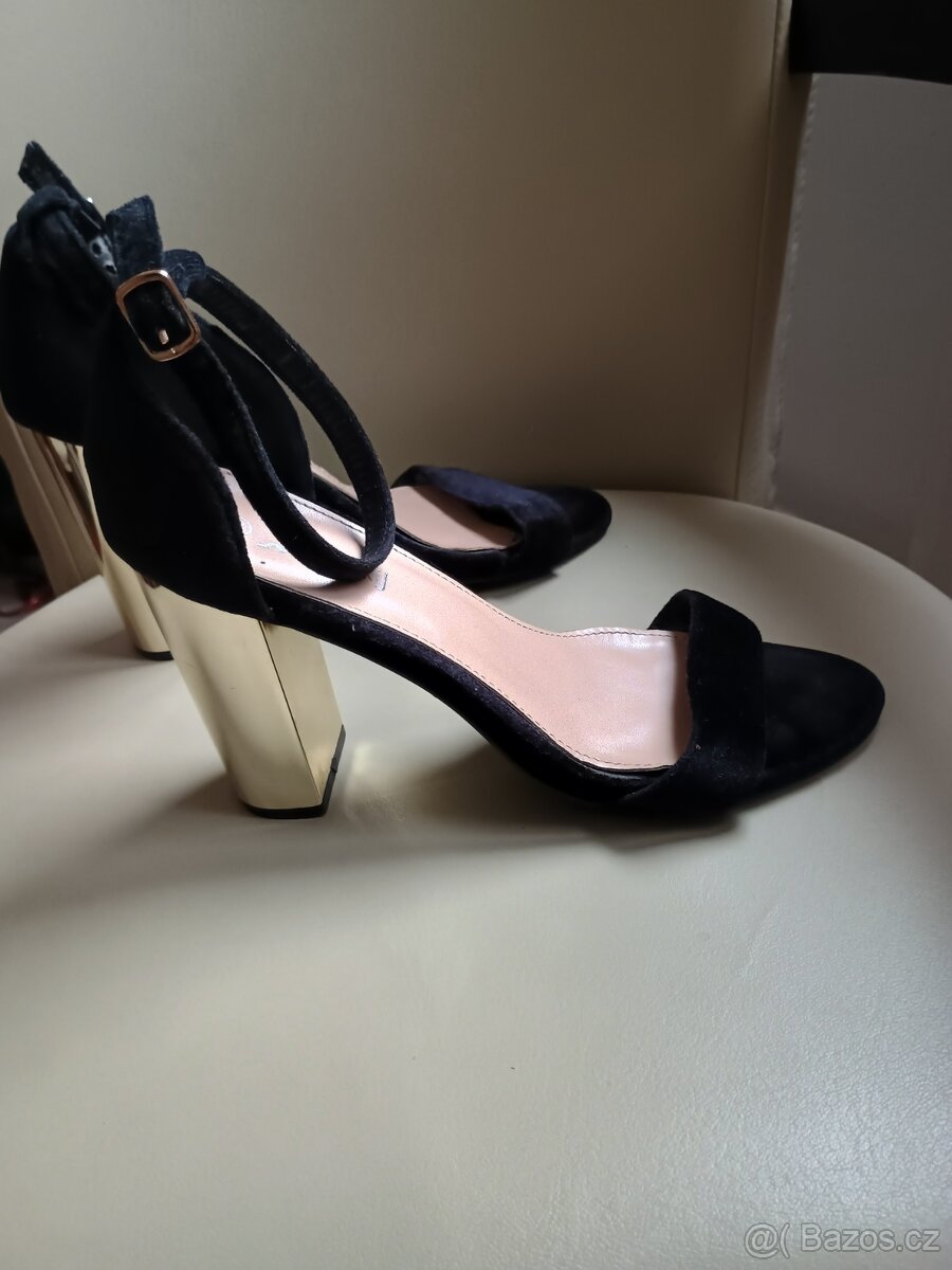 Společenské lodičky - 7