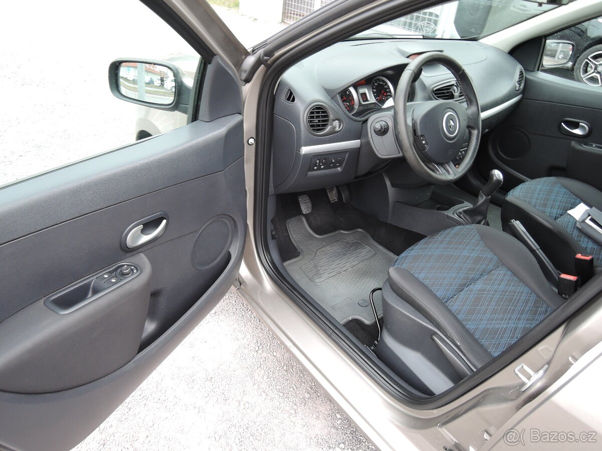 Renault Clio Grandtour 1,2 TCe Servis 2009 - 7