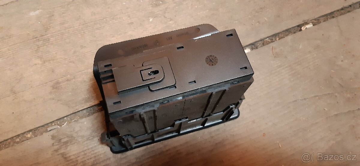 CD box a kazetový box pro VW Golf 3 - 7