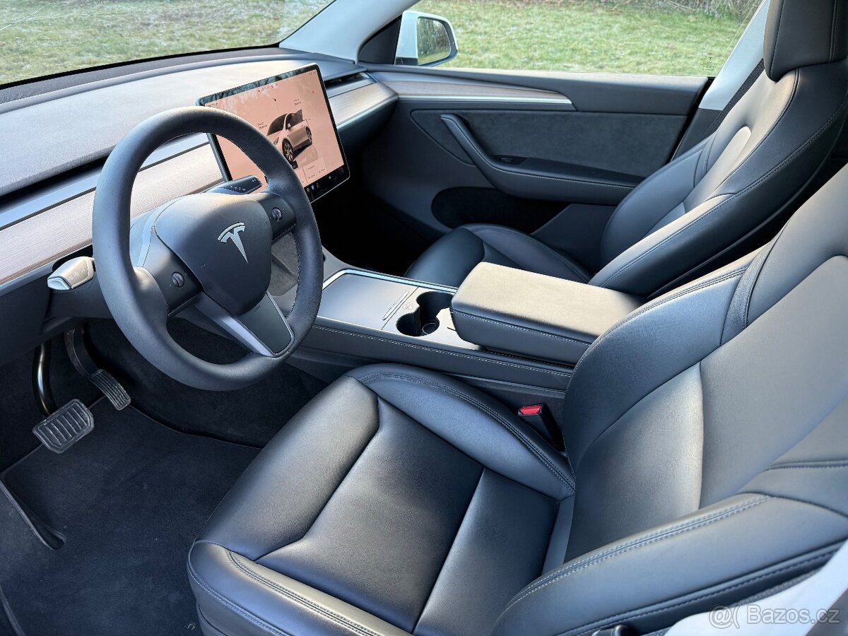 Tesla Model Y Long Range – elektro, 378 kW, 2023, SoH 92% - 7