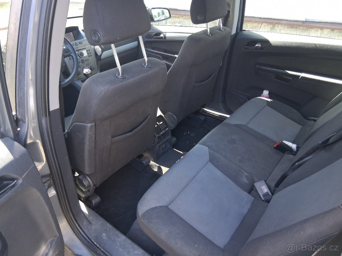 Opel Zafira B - 7