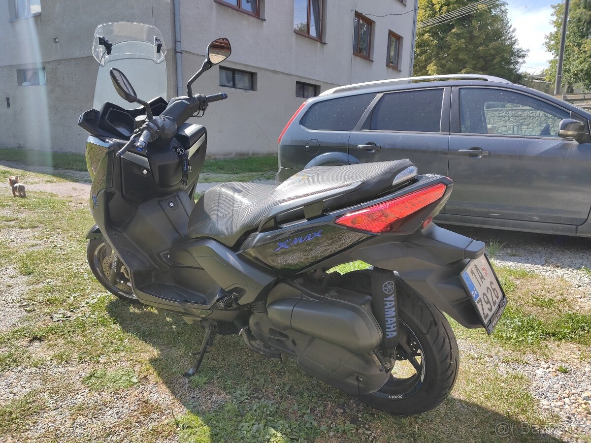 Skútr Yamaha Xmax 125 - 7
