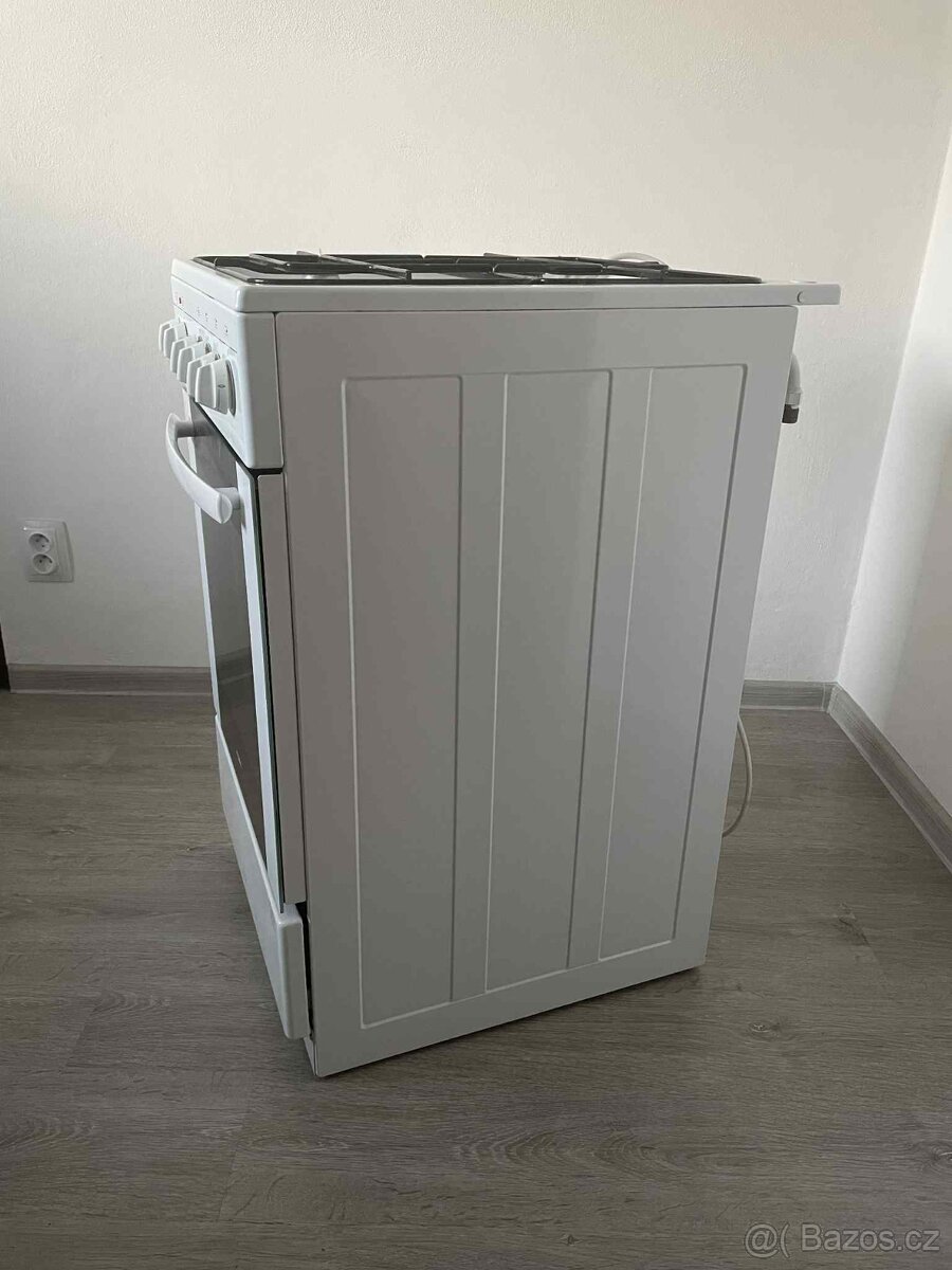 Plynový sporák MORA KS112GW - 7