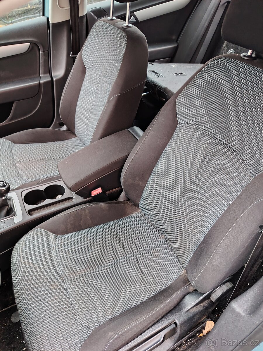 VW Passat combi B7 1.6TDi 77kW - 2012 - dovoz DE - závada - - 7