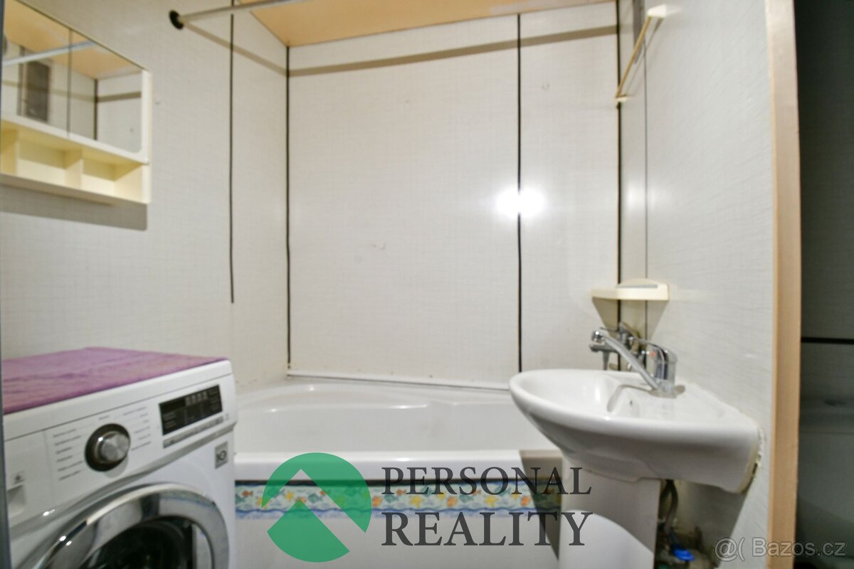 Prodej bytu 2+1 55 m², Cheb, ev.č. 02746 - 7