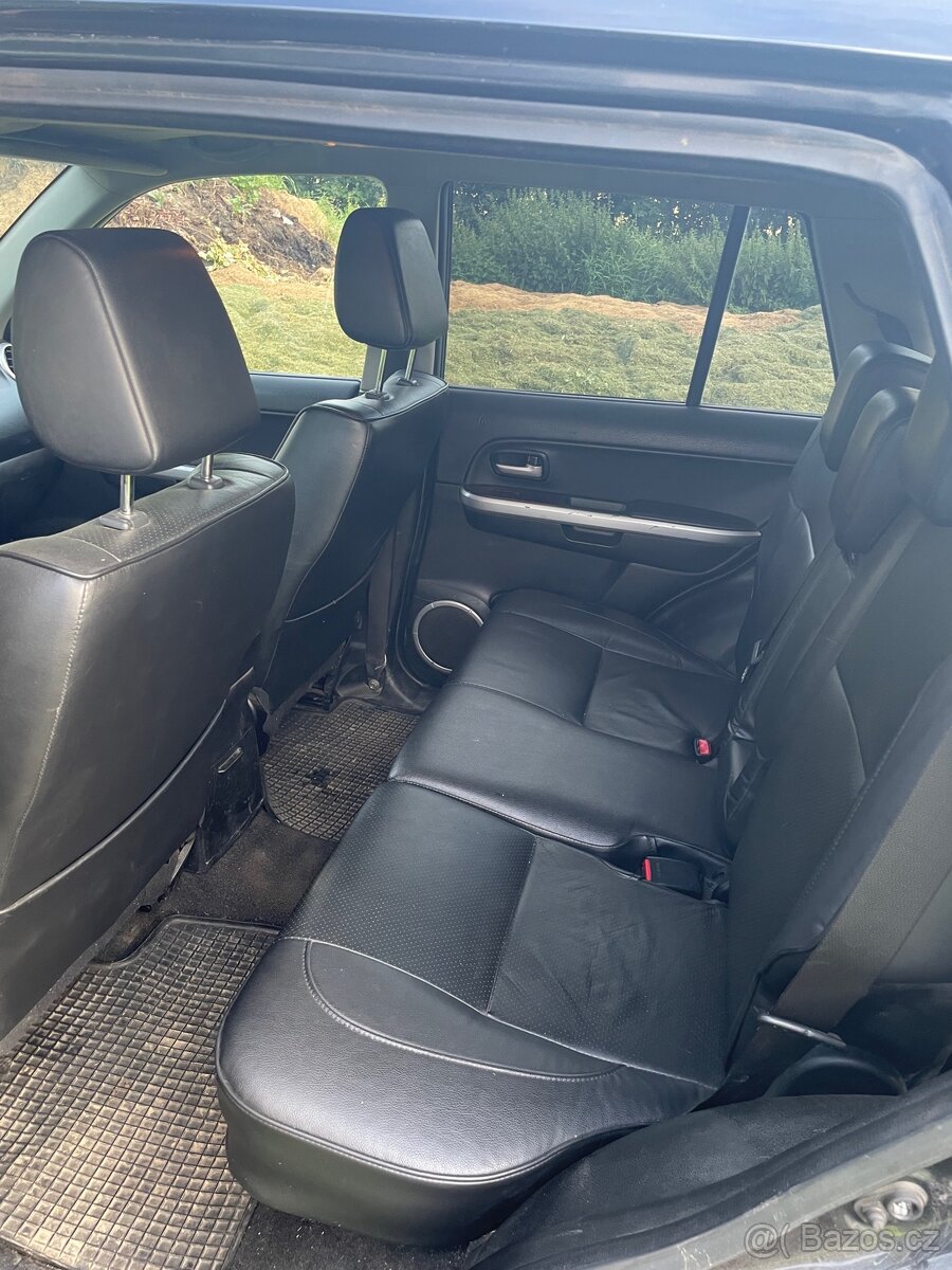 Suzuki grand Vitara - 7