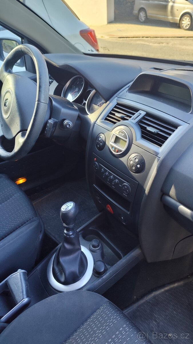 Renault Megane 2 1.5dci - 7