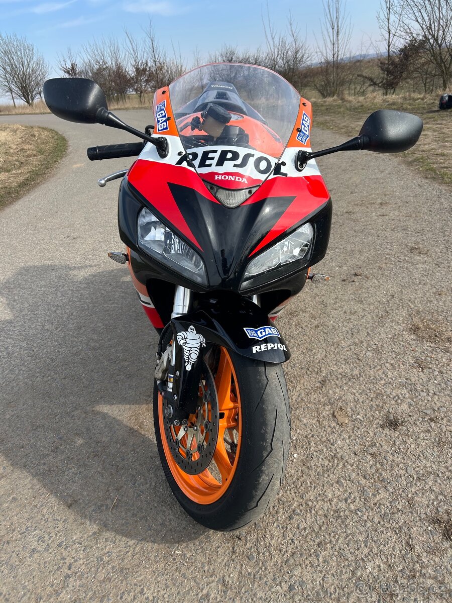 Honda CBR 1000rr - 7