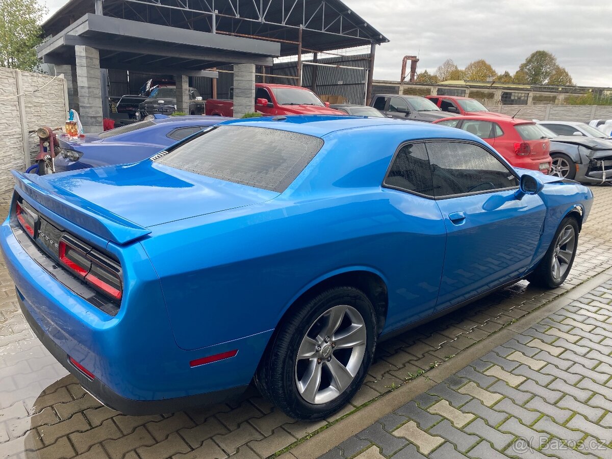Dodge Challenger 3.6 2019 lehce bourany - 7