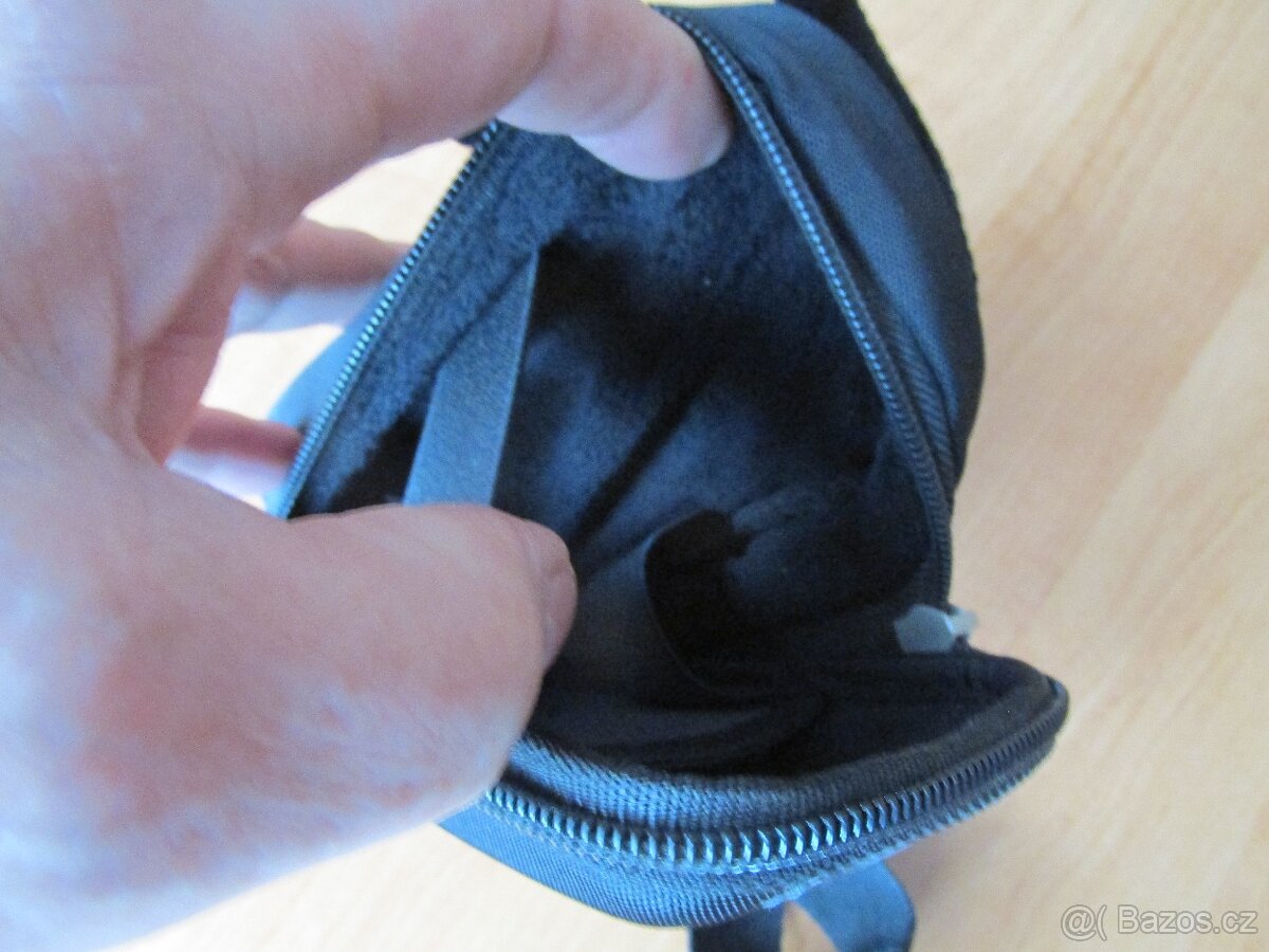 Pouzdra na navigaci - 7