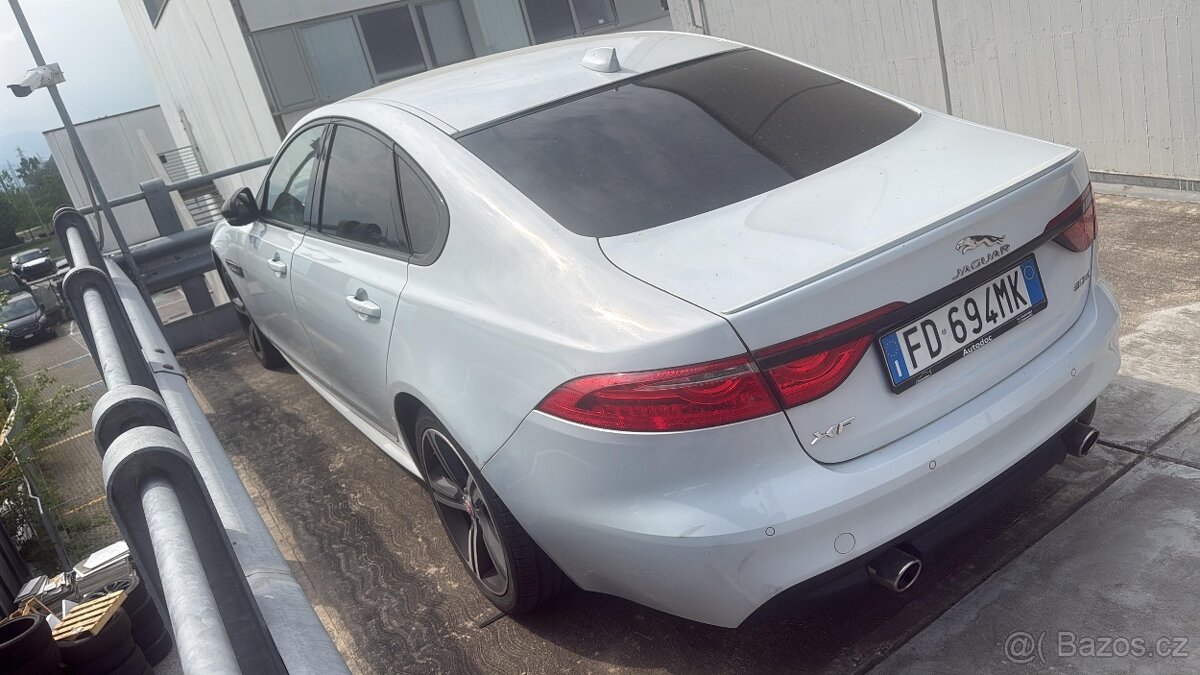 Jaguar XF+XE - 7