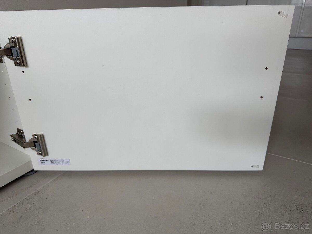 Skříňka Ikea Besta - 7