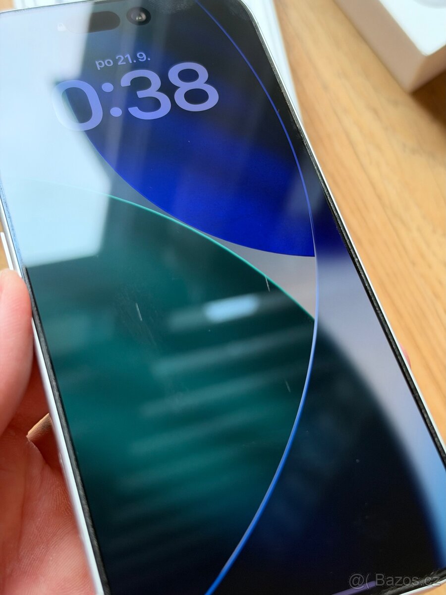 Apple iPhone 17 Pro 256GB stříbrný - 7